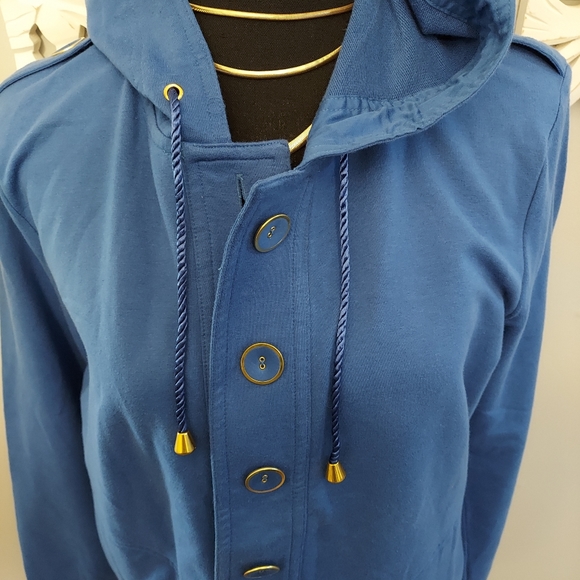 Charter Club Coastal Blue Greenich Hoodie with Blue and Gold Buttons Size PLarge - Picture 5 of 8